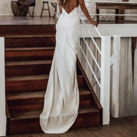 Grace Loves Lace - SUMMER Wedding Gown - Picture 2 of 11